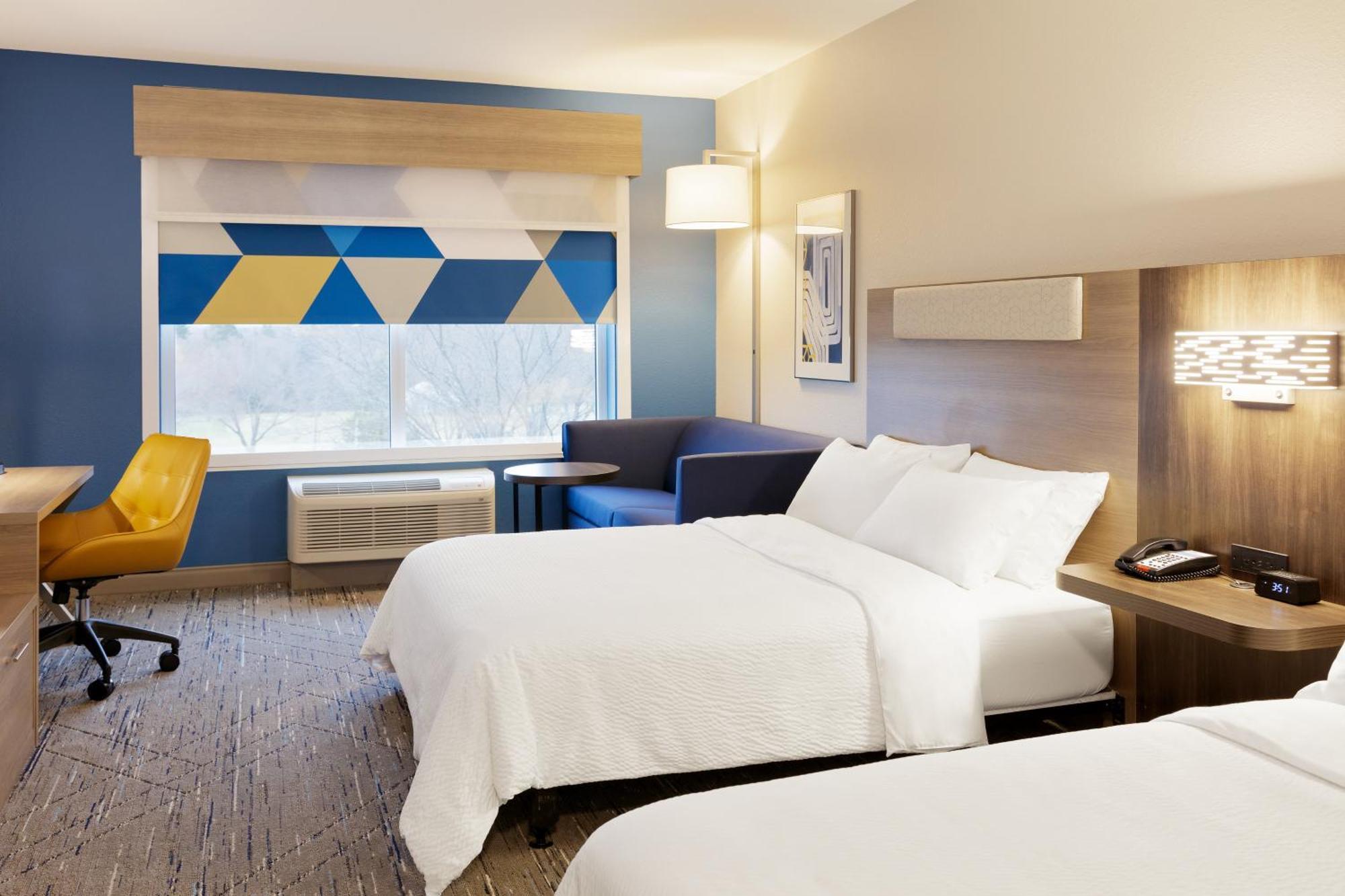 Holiday Inn Express Hotel & Suites Drums-Hazelton By Ihg Exterior foto